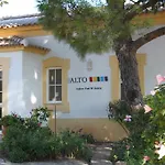 Alto Club 公寓 *