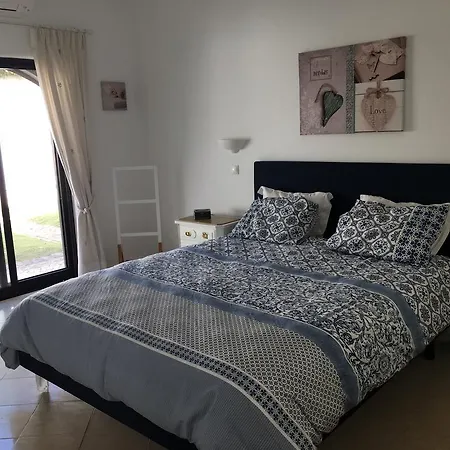 Alto Club Apartment