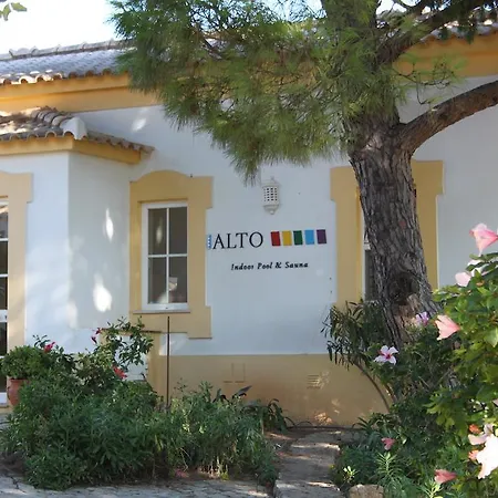 Alto Club Apartment *